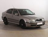 Škoda Octavia (2008) 1.6, po STK, jezdí výborně - náhled 1