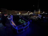 Start Vánoční jízdy na Velkém náměstí v Kroměříži, 17. prosince 2023.
