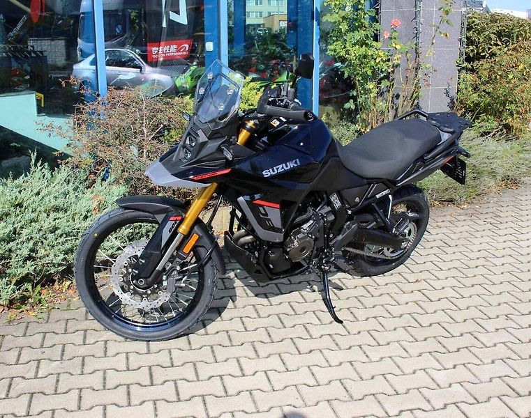 Suzuki V-Strom 800 DE (2026) V-Strom DL 800 DE 2026 - fotka 1 z 14