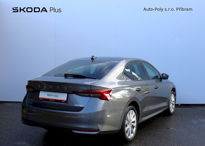 Škoda Octavia (2024) Selection 1.5TSI / 85kW 6°MP - fotka 2 z 23
