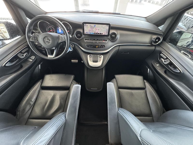 Mercedes-Benz Třídy V (2022) V300d 4M LREZERVACE - fotka 13 z 38