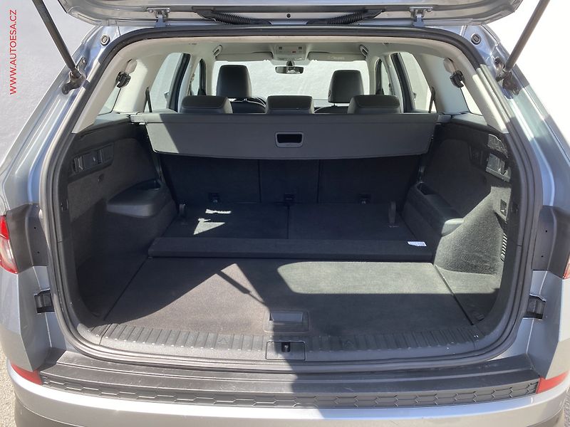 Škoda Kodiaq (2021) 1.5 TSi, Style, TZ, navi - fotka 7 z 17