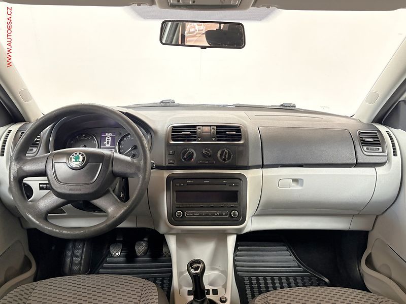 Škoda Fabia (2010) 1.2i, ČR - fotka 8 z 13