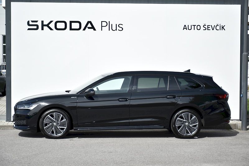 Škoda Superb (2025) Sportline 2.0 TDI 110 kW DSG - fotka 3 z 32