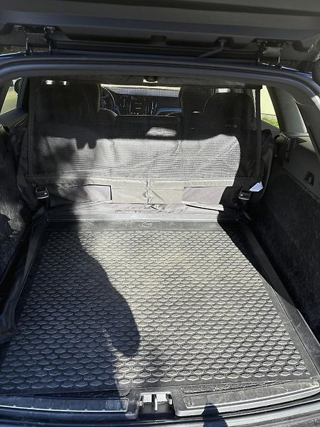 Volvo XC60 (2021) Mild-hybrid 220kW - fotka 5 z 30