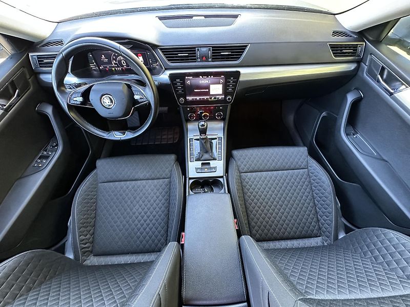 Škoda Superb (2021) KOMBI 2.0TSI/140kW* DSG* - fotka 8 z 39