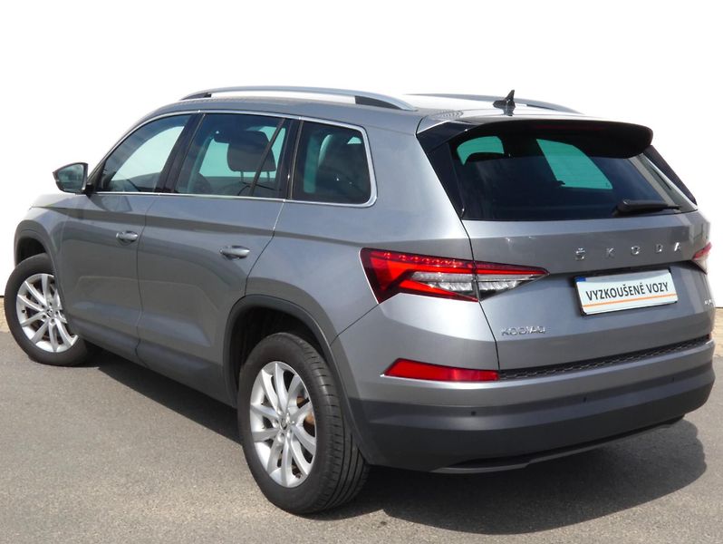 Škoda Kodiaq (2023) Style 2.0 TDI 147KW DSG 4x4 - fotka 13 z 30