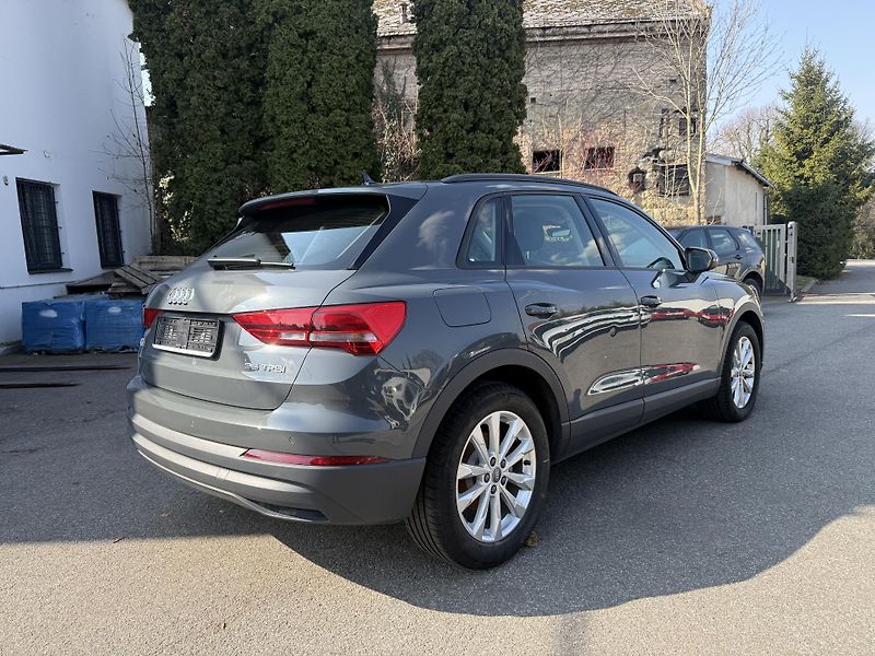 Audi Q3 1.5 TFSI 110 kW - fotka 5 z 18