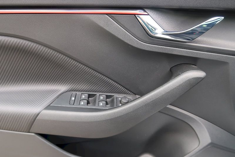 Škoda Scala (2025) Monte Carlo 1,5 TSi /110 kW DS - fotka 14 z 32