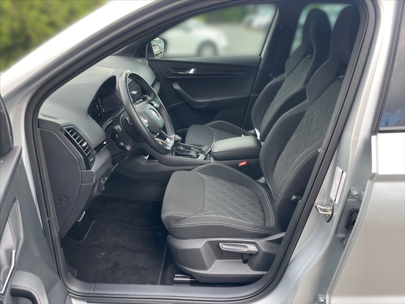 Škoda Karoq 2,0 TDI 110 Sportlin 4x4 AT - fotka 7 z 11