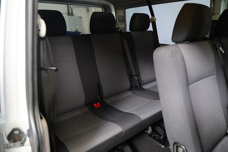 Volkswagen Transporter - fotka 21 z 23