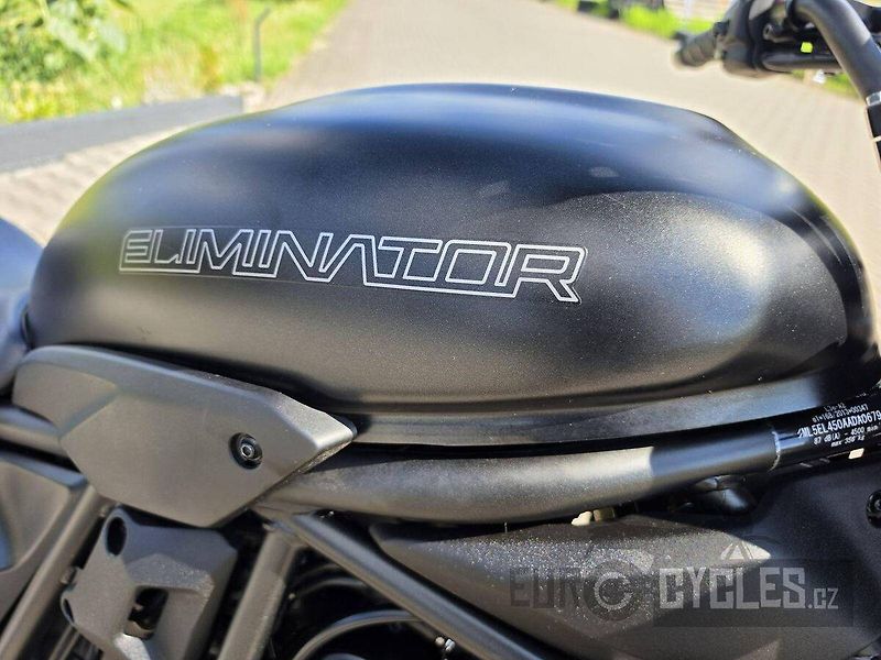Kawasaki (2024) Eliminator 500 - fotka 13 z 13