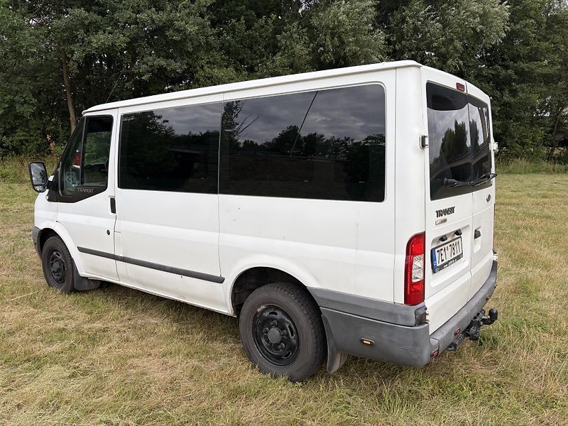 Ford Transit (2011) Ford Tranzit 2.2 TDCI 9 míst  - fotka 6 z 15