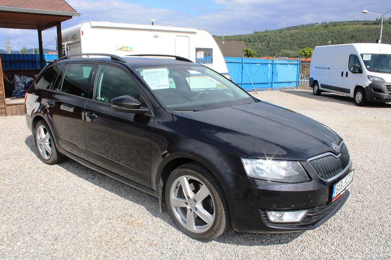 Škoda Octavia (2015) 2.0TDI NAVI KLIMA DSG 4X4 ALU - fotka 1 z 16