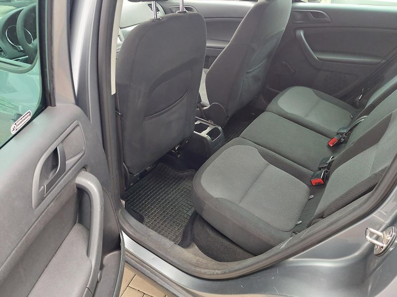 Škoda Yeti (2012) 1.4TSi  - fotka 18 z 31