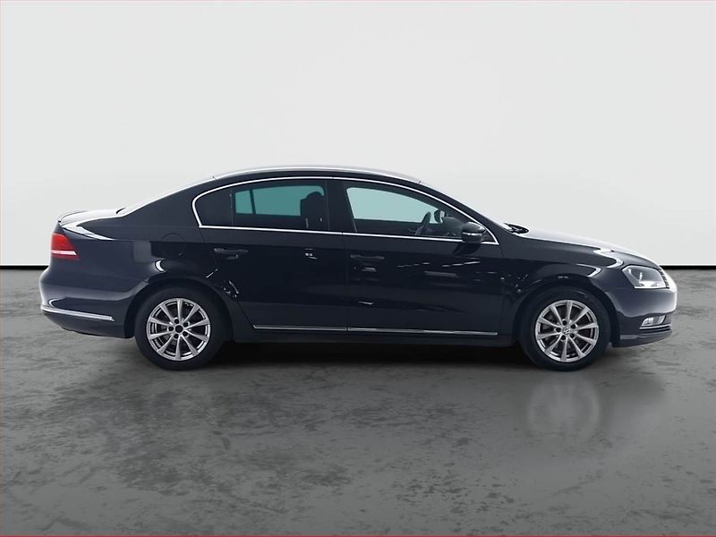 Volkswagen Passat (2011) Comfortline 1.8 TSI, po STK - fotka 6 z 18