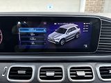 Mercedes-Benz GLE (2023) 400d 4MATIC 9GTRONIC AMG Paket - náhled 117