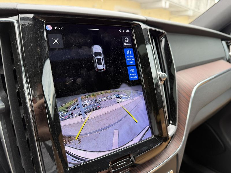 Volvo XC60 (2023) T6 AWD Recharge Plus Bright - fotka 33 z 51