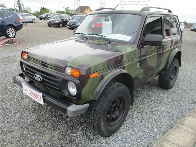 Lada Niva 1,7 i, BRONTO,4x4,klima,tažné, - fotka 3 z 29