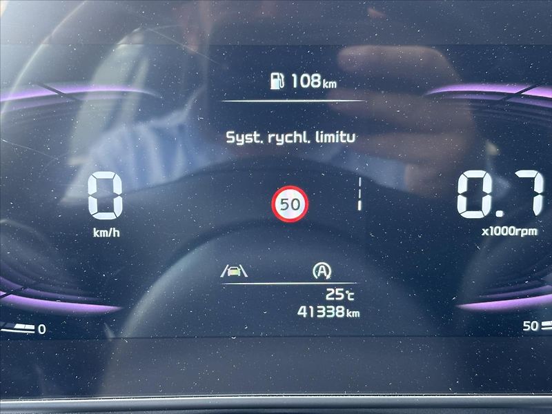 Kia Sportage 1,6 TGDi Exclusive NAVI ZÁRUKA - fotka 39 z 40