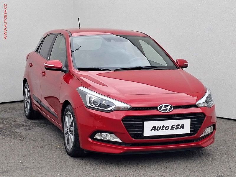 Hyundai i20 (2016) 1.0 T-GDI, Passion, navi - fotografie inzerátu
