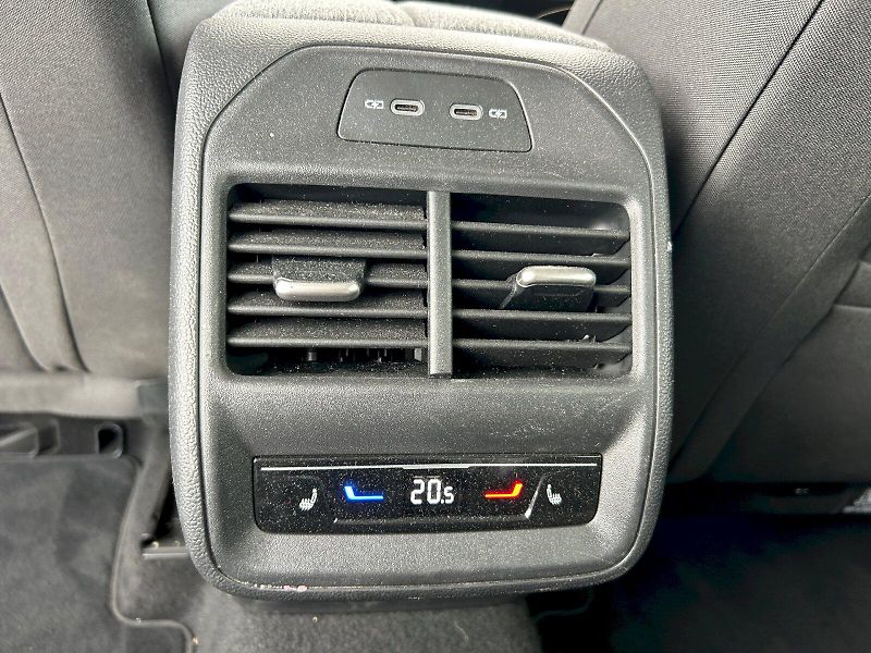 Škoda Superb (2025) COMBI SELEC TD 110/2.0 A7F - fotka 32 z 32