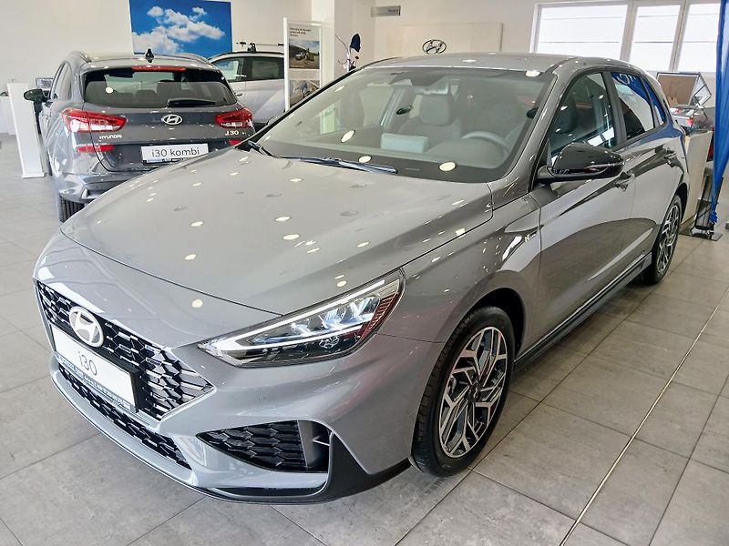 Hyundai i30 (2026) 1,0 T-GDI MT GO Czech! N Line - fotka 3 z 17