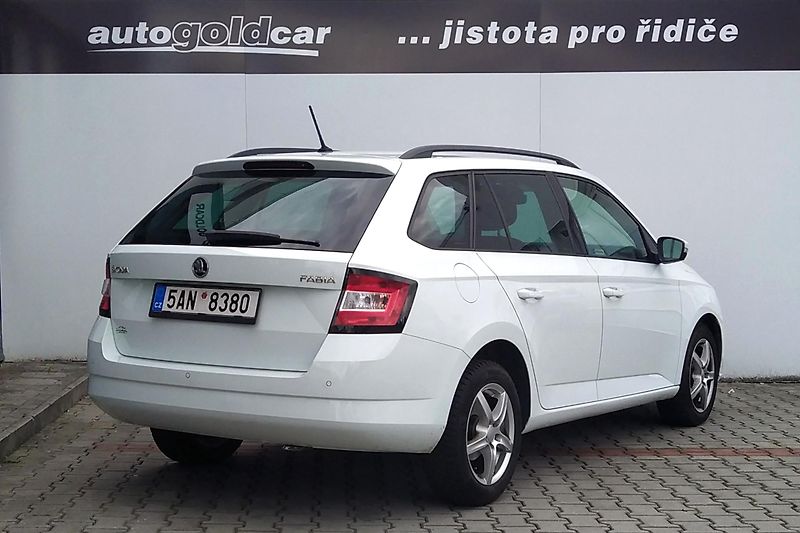 Škoda Fabia Combi Style 1.2 TSI 81 kW DSG - fotka 3 z 14
