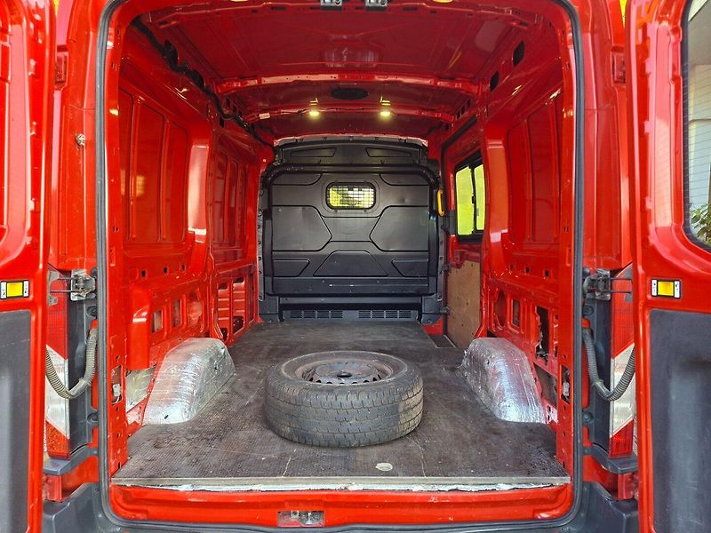 Ford Transit (2017) 2.0TDCI 96kW 4X4 -NEZ.TOPENÍ - fotka 20 z 21