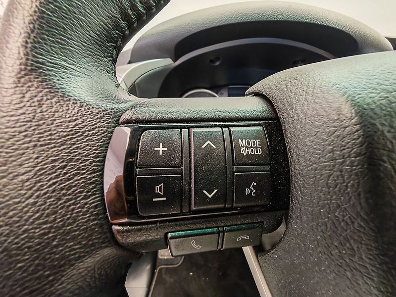 Toyota Hilux 2.8L Diesel - 4x4 - 6 AT Doubl - fotka 24 z 36