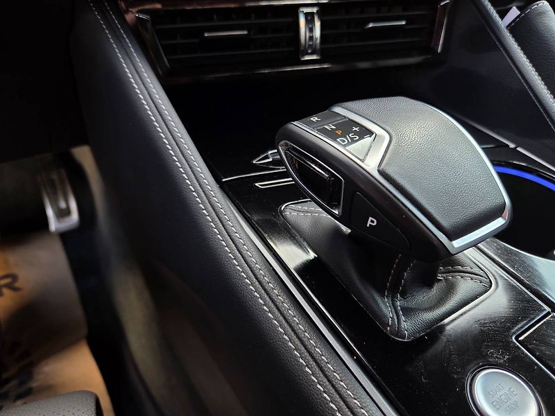 Volkswagen Touareg (2024) 3.0 TDI DSG - fotka 36 z 51