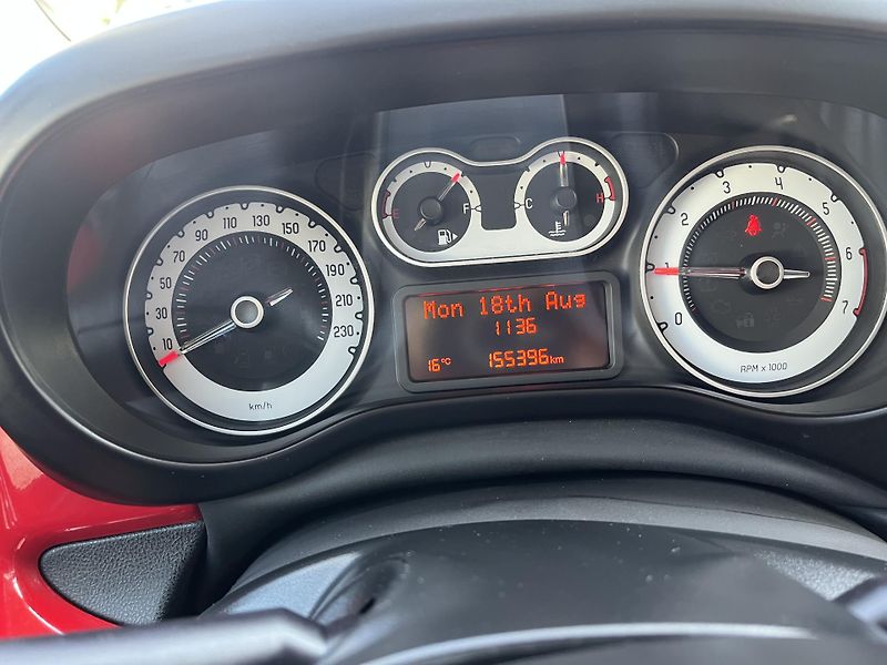 Fiat 500L (2015) 1,4i 70 Kw  - fotka 13 z 16