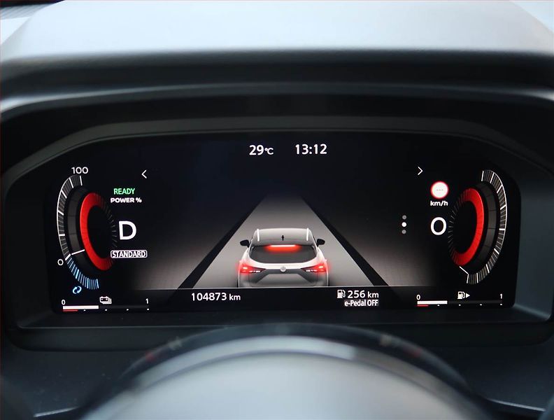Nissan Qashqai (2023) 1.5 e-Power - fotka 11 z 25