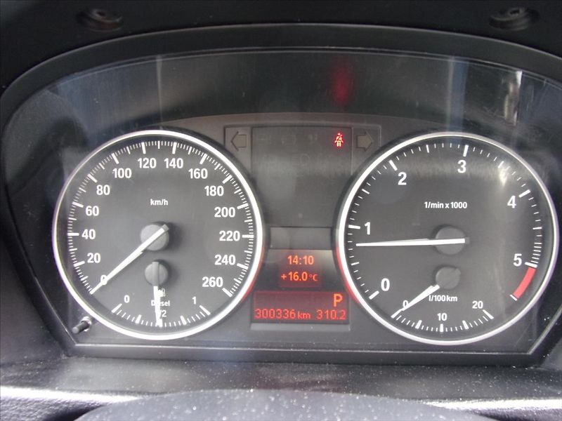BMW X1 2,0 d xDrive - fotka 15 z 21