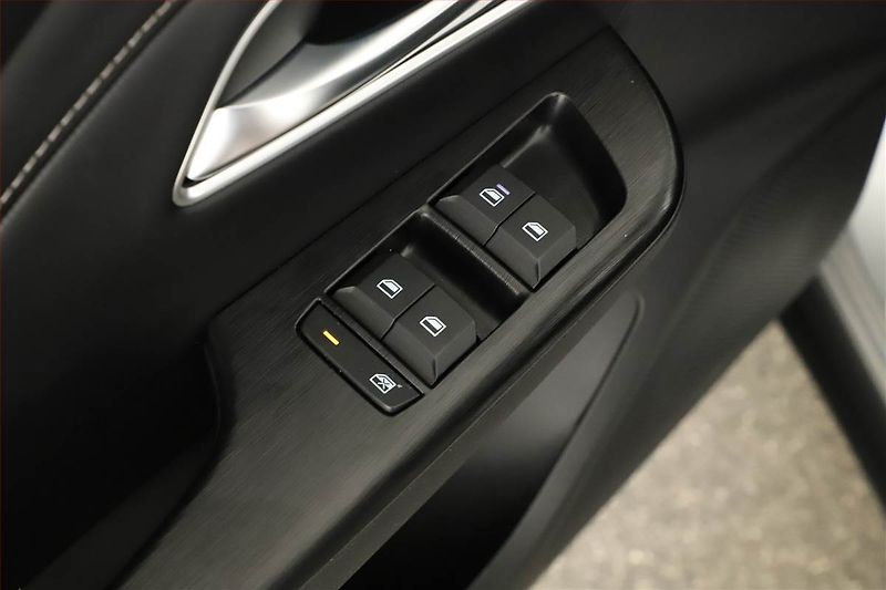 MG ZS (2026) 1.5 i, ELEGANCE, 360KAMERA - fotka 10 z 18