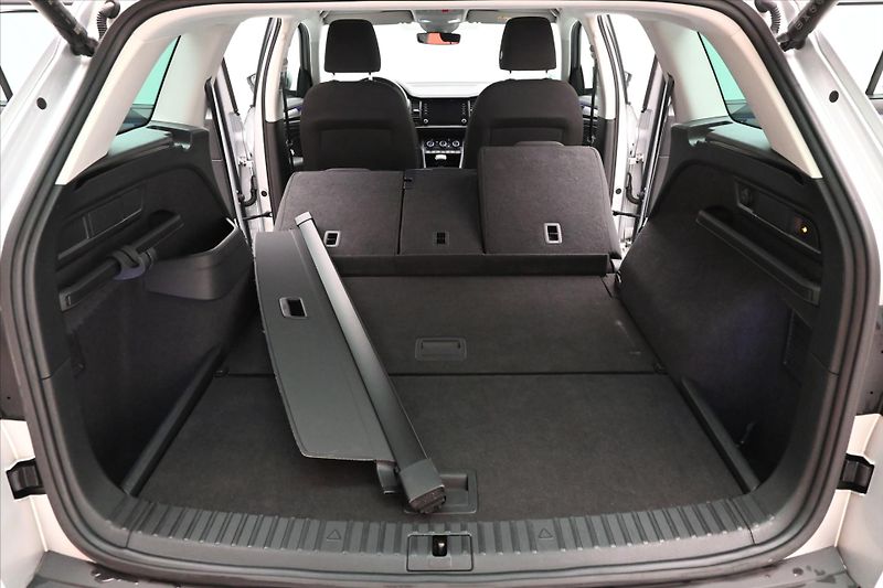 Škoda Kodiaq 2,0 TDI 147 kW DSG 4x4 TAŽNÉ Z - fotka 11 z 33
