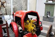Motorová stříkačka vyrobená Bohumilem Márou z Tábora v roce 1957