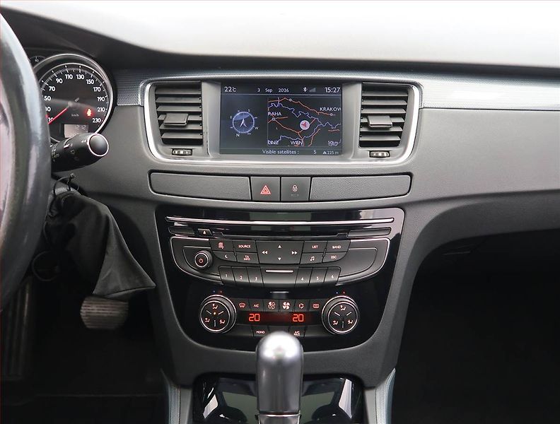 Peugeot 508 (2012) 2.0 HDi, Automat, po STK - fotka 12 z 21