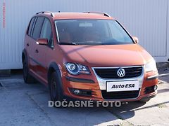Volkswagen Touran (2007) 1.4TSi, CROSS, TZ - fotografie inzerátu