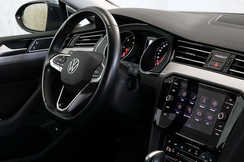 Volkswagen Passat 2.0TDI 110kW DSG Tažné Kamera - fotka 14 z 30