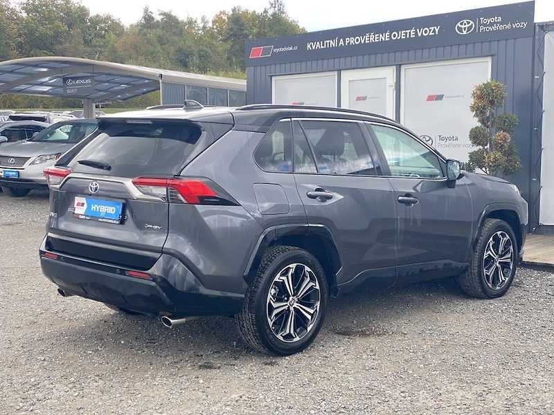 Toyota RAV4 2.5Plug-in, ČR, Selection, 4x4 - fotka 7 z 16