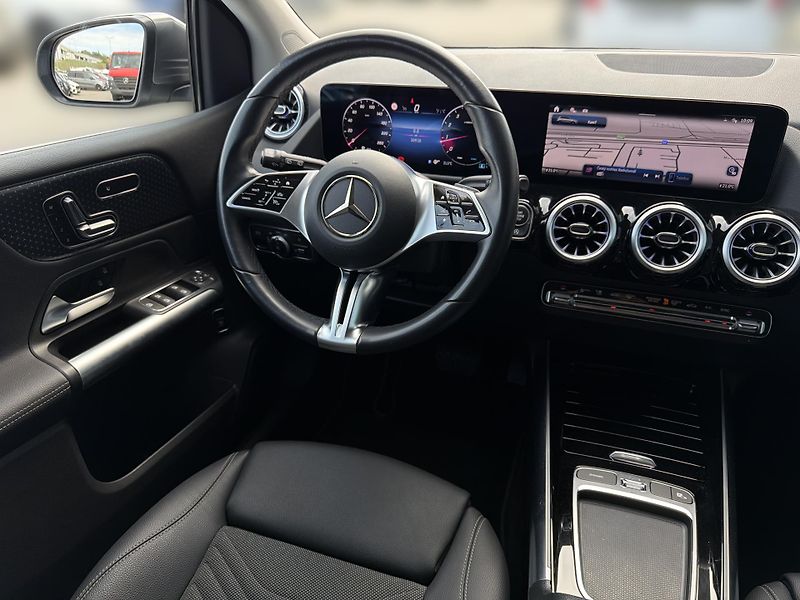 Mercedes-Benz Třídy B B 200Progressive Edition - fotka 13 z 27