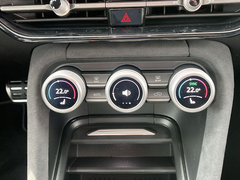 Škoda Kodiaq (2026) 2,0 TSI 4x4 DSG Sportline - fotka 17 z 32