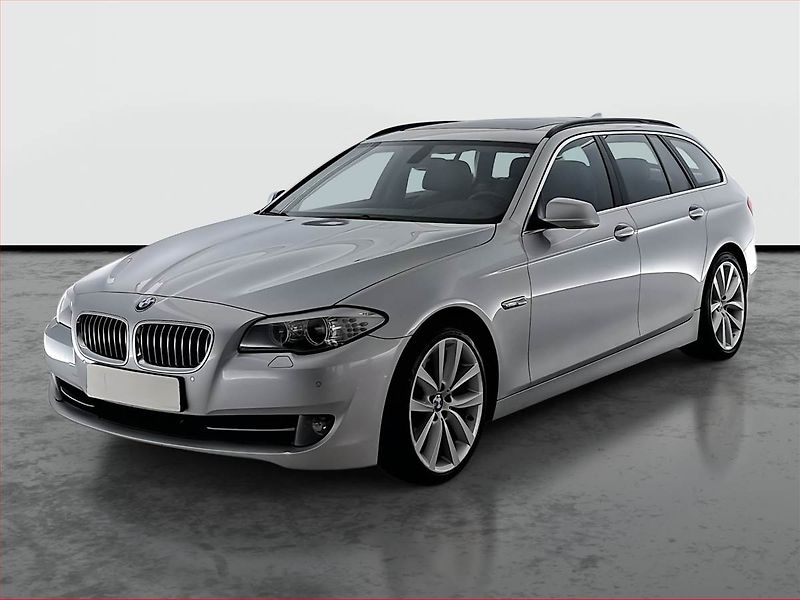 BMW Řada 5 (2012) 525d, Automat, Navi, Xenony - fotka 2 z 26
