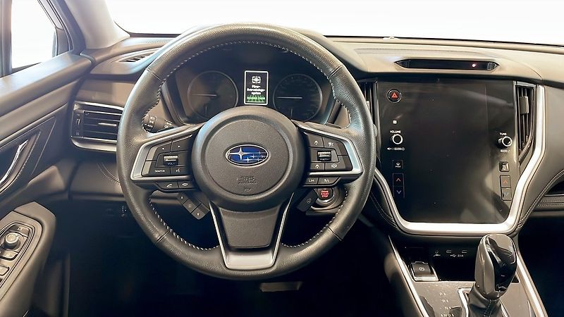 Subaru Outback 2.5i 4WD Comfort + tažné - fotka 10 z 12