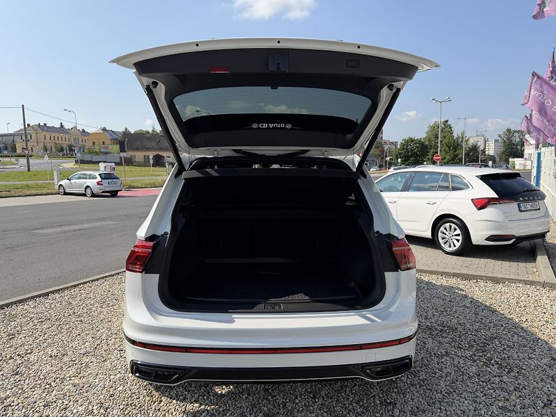 Volkswagen Tiguan R-Line 2,0 TSi/180kW 4x4 DSG - fotka 75 z 114
