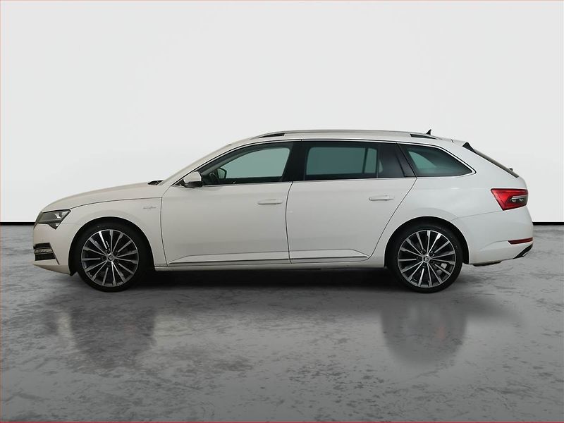 Škoda Superb (2019) Laurin&Klement 2.0 TDI, 4X4 - fotka 3 z 18