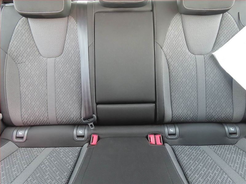 Škoda Octavia (2020) 2.0 TDI, Navi, Tempomat - fotka 10 z 19