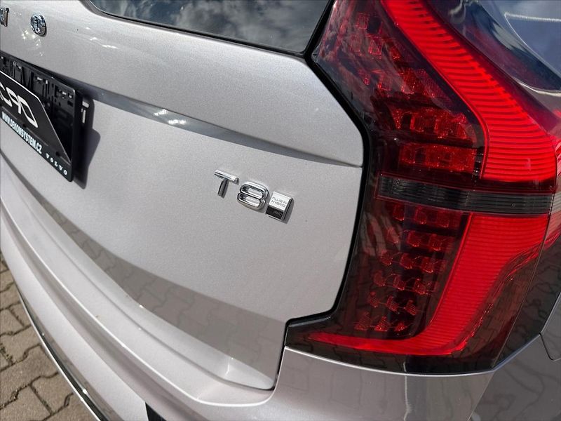 Volvo XC90 (2026) 2,0 T8 Ultra Dark  1824 - fotka 13 z 13