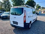 Ford Transit Custom (2017) 2.0d 6 míst Long - náhled 2